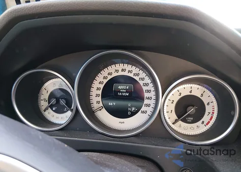 2014 Mercedes-Benz E 350 4Matic z USA, uszkodzony, nr VIN WDDHF8JB7EA996484